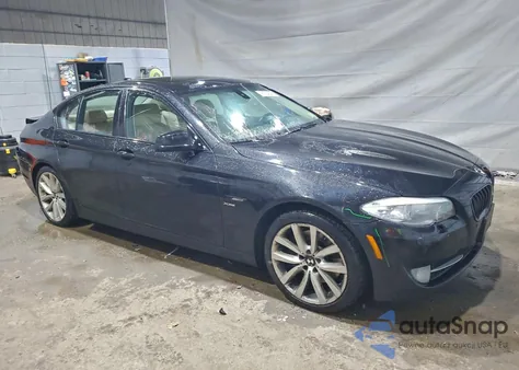2011 BMW 535 Xi z USA, uszkodzony, nr VIN WBAFU7C5XBDU56434